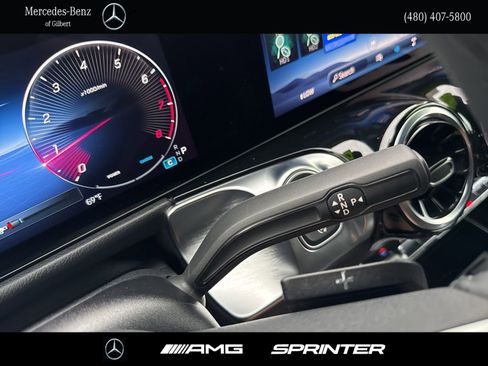 Certified 2025 Mercedes-Benz GLB 250 image 27