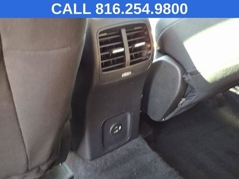 Used 2022 Ford Escape SE w/ SE Sport Appearance Package AWD/4WD image 27
