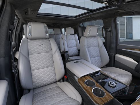 New 2026 Cadillac Escalade ESV Platinum Sport image 16