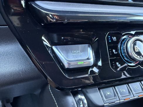 Used 2023 GMC Sierra 1500 AT4X AWD/4WD image 20