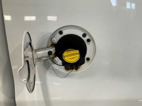 Used 2014 Chevrolet Silverado 1500 LT w/ LT Convenience Package image 26