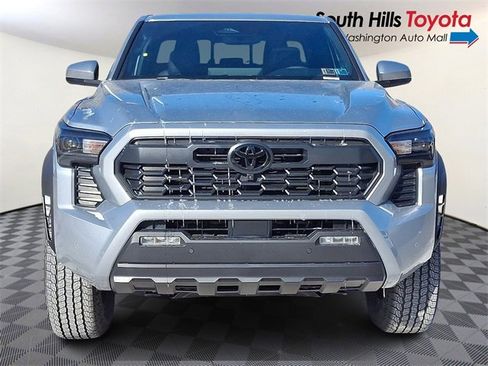 New 2026 Toyota Tacoma TRD Off-Road image 2