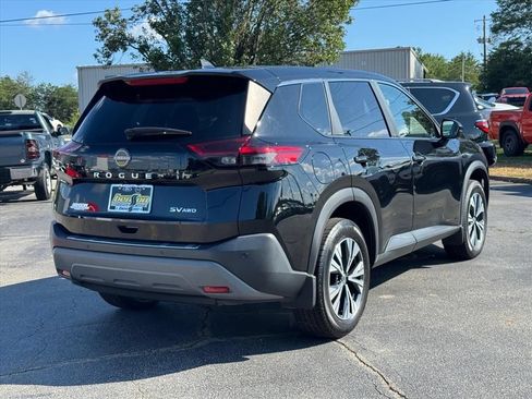 Certified 2022 Nissan Rogue SV AWD/4WD image 3