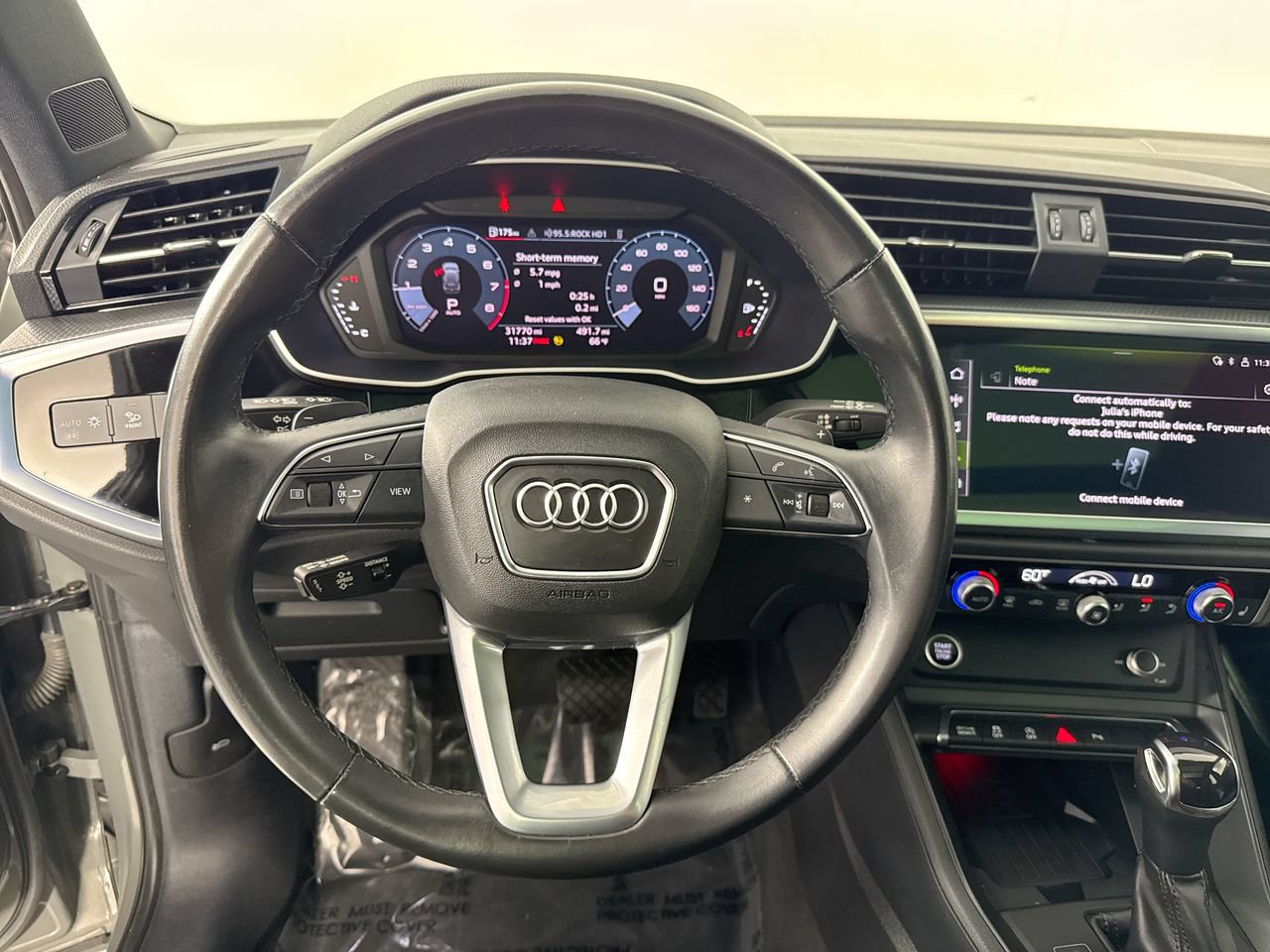 Used 2023 Audi Q3 2.0T Premium Plus w/ Premium Plus Package AWD/4WD image 19