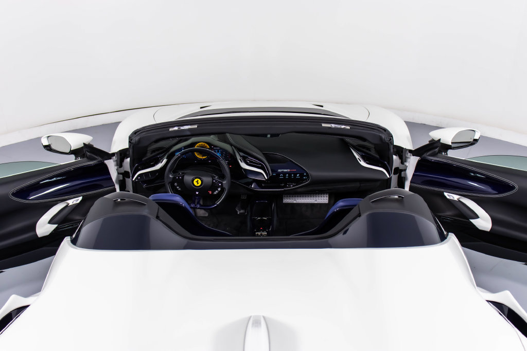 Certified 2022 Ferrari SF90 Spider AWD/4WD image 23