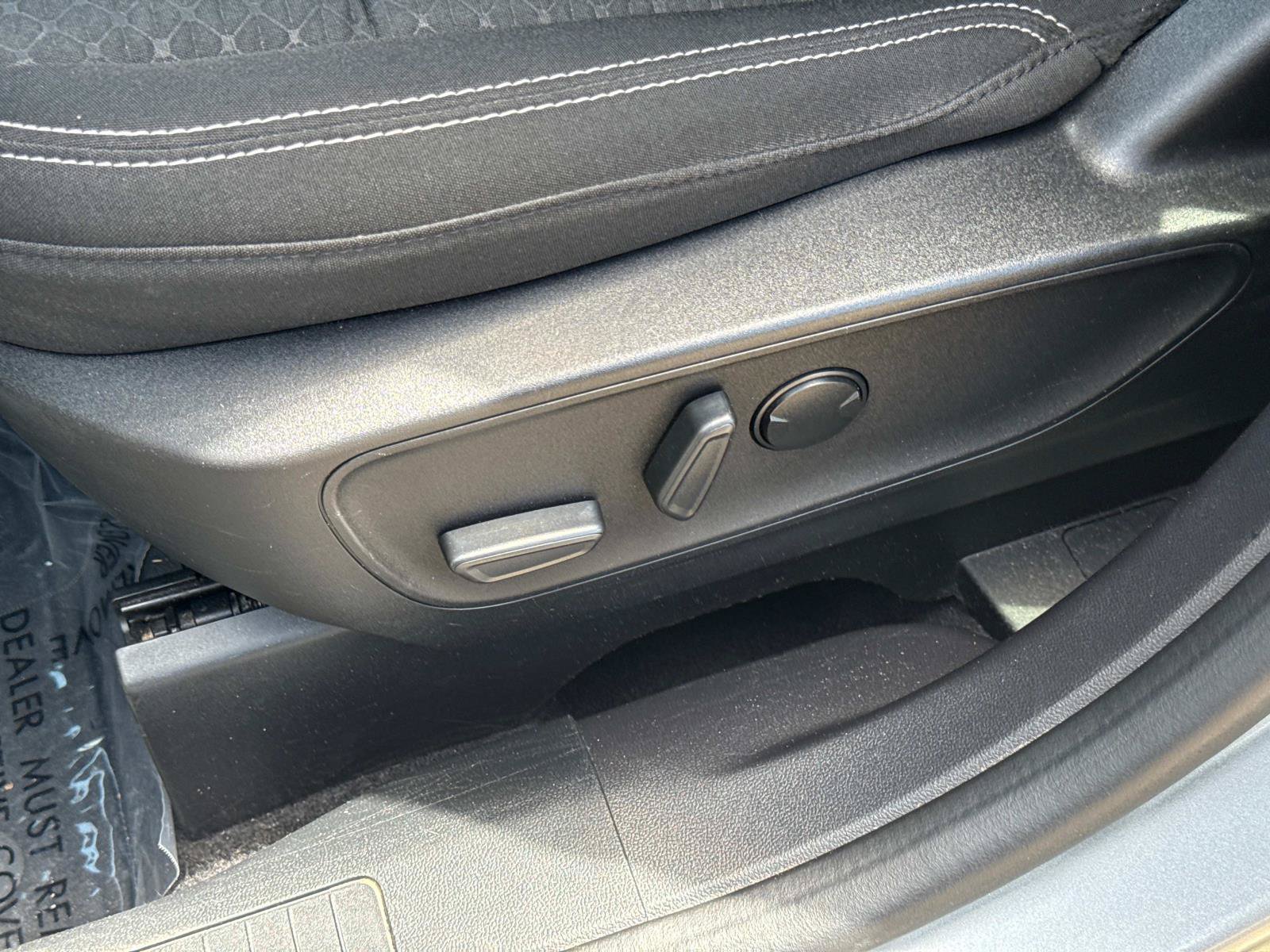 Used 2023 Ford Escape Active FWD image 18
