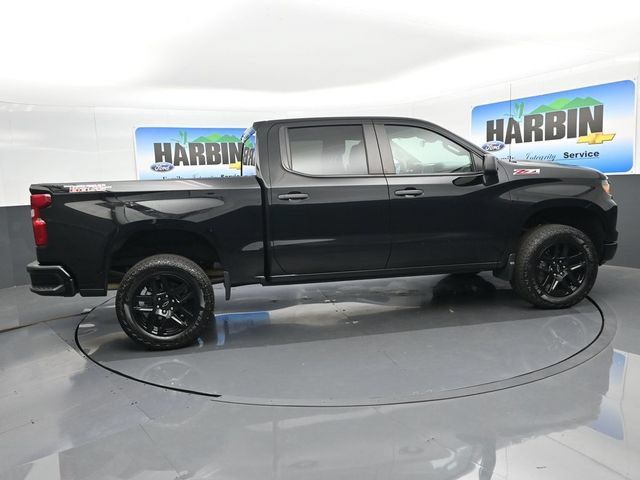 Used 2024 Chevrolet Silverado 1500 Custom Trail Boss AWD/4WD image 6
