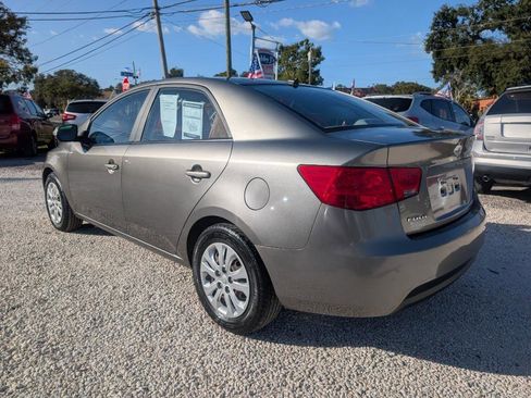 Used 2010 Kia Forte EX image 7
