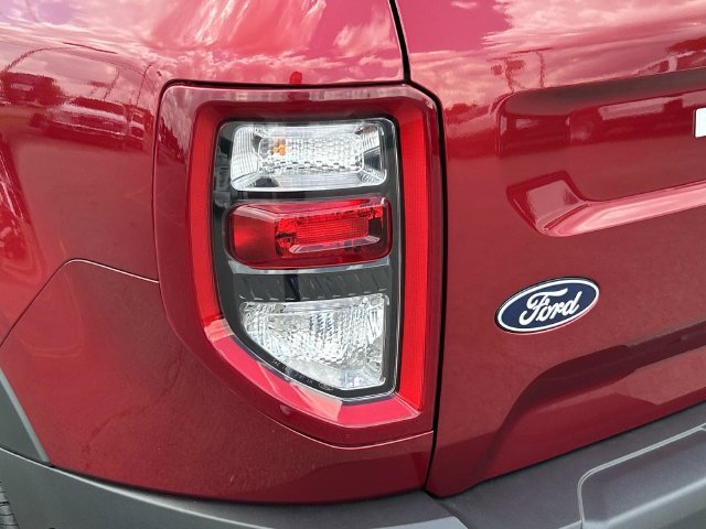 New 2026 Ford Bronco Sport Outer Banks w/ Outer Banks Tech Package+ AWD/4WD image 11