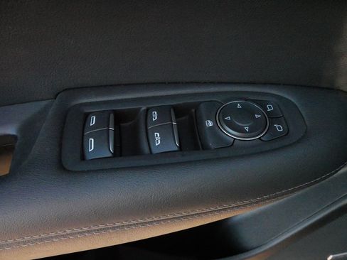 Certified 2024 Cadillac XT5 Luxury image 19