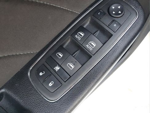 Used 2022 Dodge Charger Scat Pack image 19