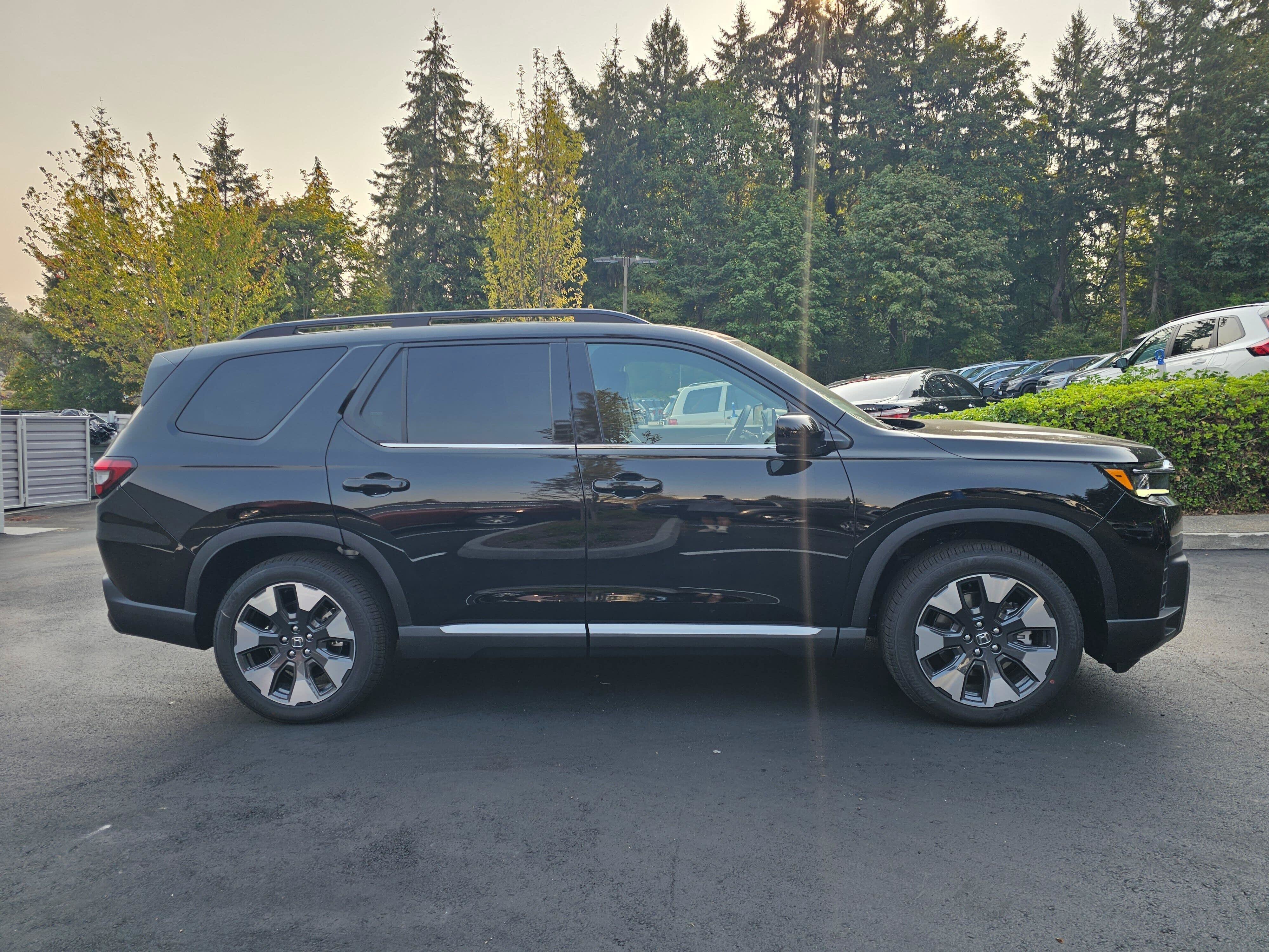 New 2026 Honda Pilot Elite image 8