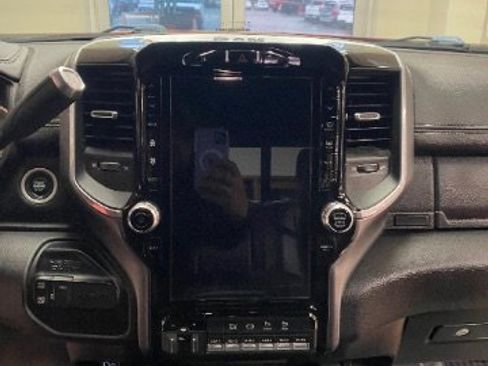 Used 2022 RAM 3500 Laramie image 26