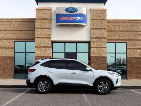 New 2026 Ford Escape ST-Line Select w/ Tech Pack #1 image 5