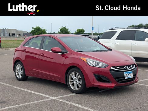 Used 2014 Hyundai Elantra GT FWD image 1