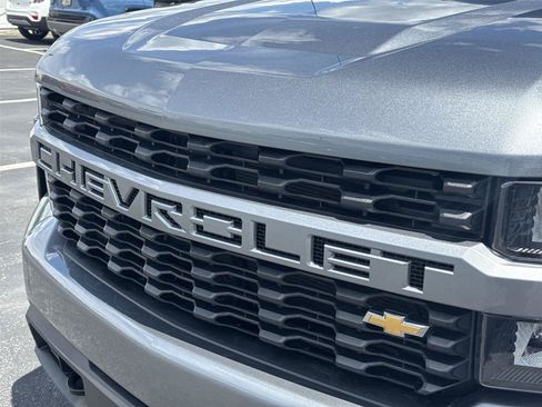 Used 2019 Chevrolet Silverado 1500 Custom AWD/4WD image 30