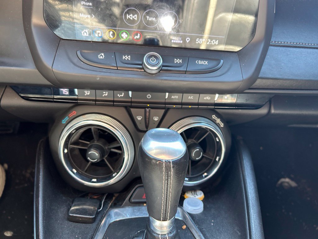 Used 2019 Chevrolet Camaro LT w/ Technology Package RWD image 15