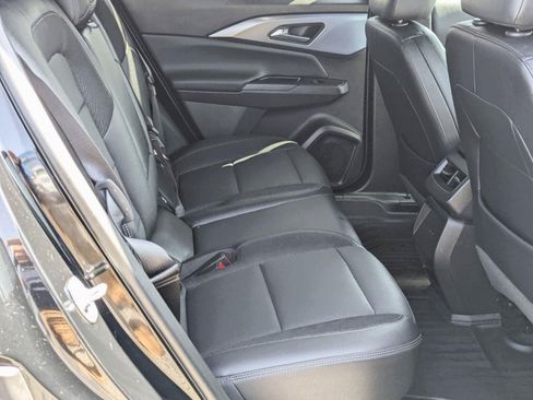 Certified 2024 Chevrolet Equinox EV LT FWD image 14
