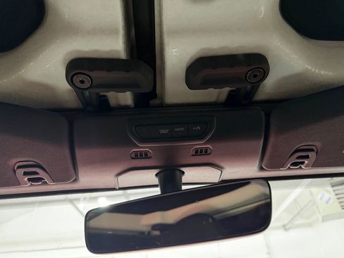 Used 2021 Jeep Gladiator Mojave AWD/4WD image 16