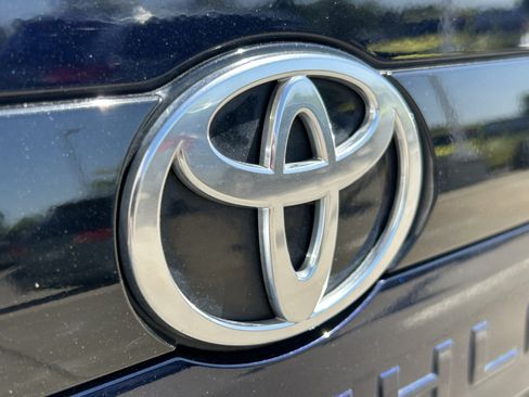 Certified 2024 Toyota Grand Highlander AWD image 7