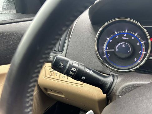 Used 2013 Hyundai Sonata Limited w/ Premium Pkg image 23