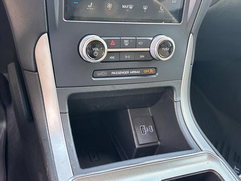 Used 2022 Ford Edge SEL w/ Convenience Package AWD/4WD image 19
