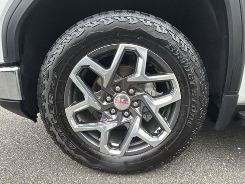 Certified 2024 GMC Sierra 1500 SLT w/ SLT Premium Plus Package image 10