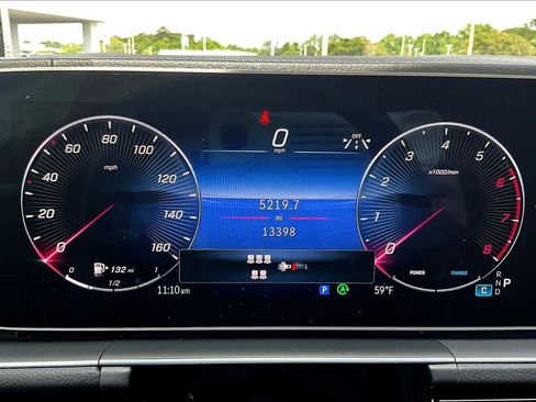 Used 2025 Mercedes-Benz GLS 450 4MATIC image 25