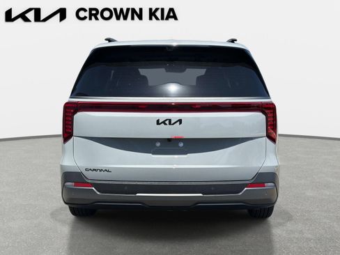 New 2026 Kia Carnival SX Prestige FWD image 6