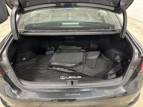 Certified 2023 Lexus ES 350 w/ Premium Package FWD image 32