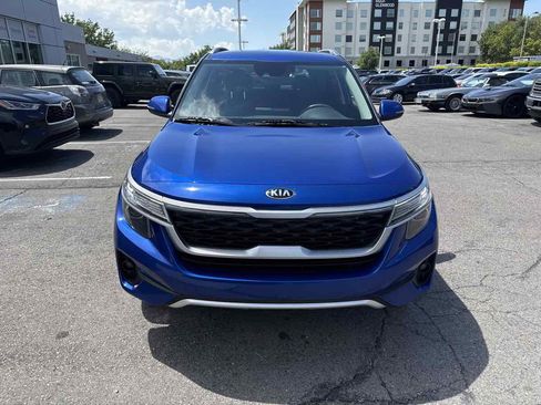 Used 2021 Kia Seltos S AWD/4WD image 3