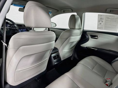 Used 2016 Toyota Avalon XLE FWD image 34