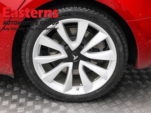 Used 2019 Tesla Model 3 Performance image 8