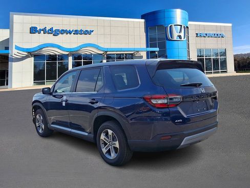 New 2025 Honda Pilot EX-L image 3