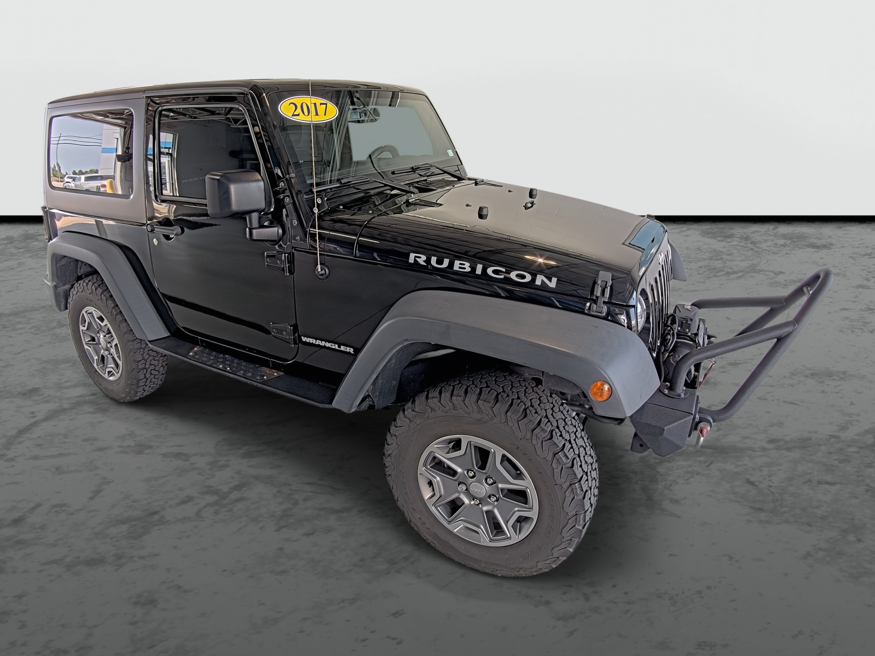 Used 2017 Jeep Wrangler Rubicon w/ Power Convenience Group AWD/4WD image 4