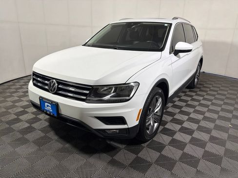Used 2021 Volkswagen Tiguan SEL AWD/4WD image 4