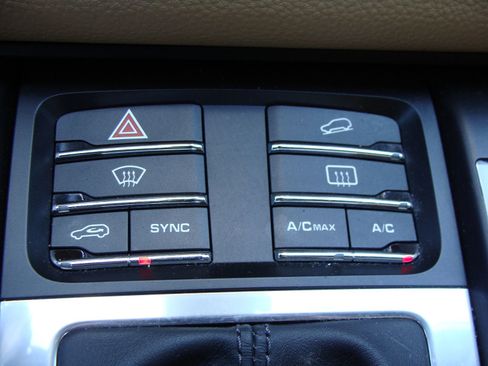 Used 2017 Porsche Macan S image 25