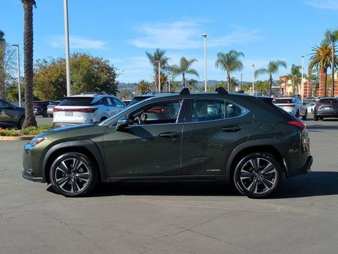 Used 2020 Lexus UX 250h w/ Accessory Package image 8
