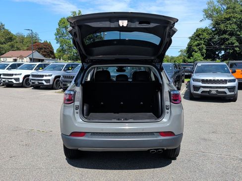Used 2021 Jeep Compass Limited w/ Sun and Sound Group AWD/4WD image 36