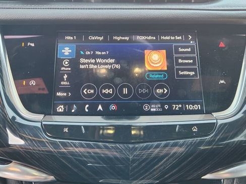 Used 2025 Cadillac XT6 Premium Luxury FWD image 16
