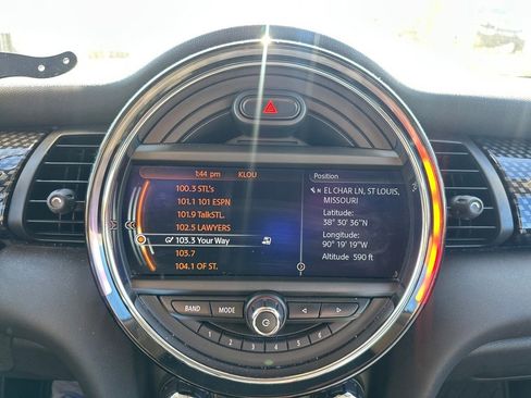 Used 2015 MINI Cooper S image 16