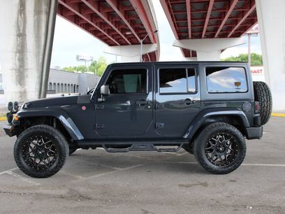 Used 2016 Jeep Wrangler Unlimited Sahara w/ Connectivity Group