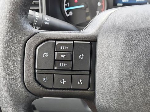 New 2026 Ford F250 XL w/ XL Chrome Package image 19