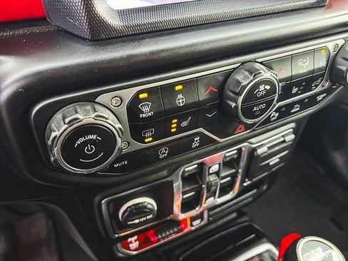 Used 2020 Jeep Gladiator Rubicon image 22