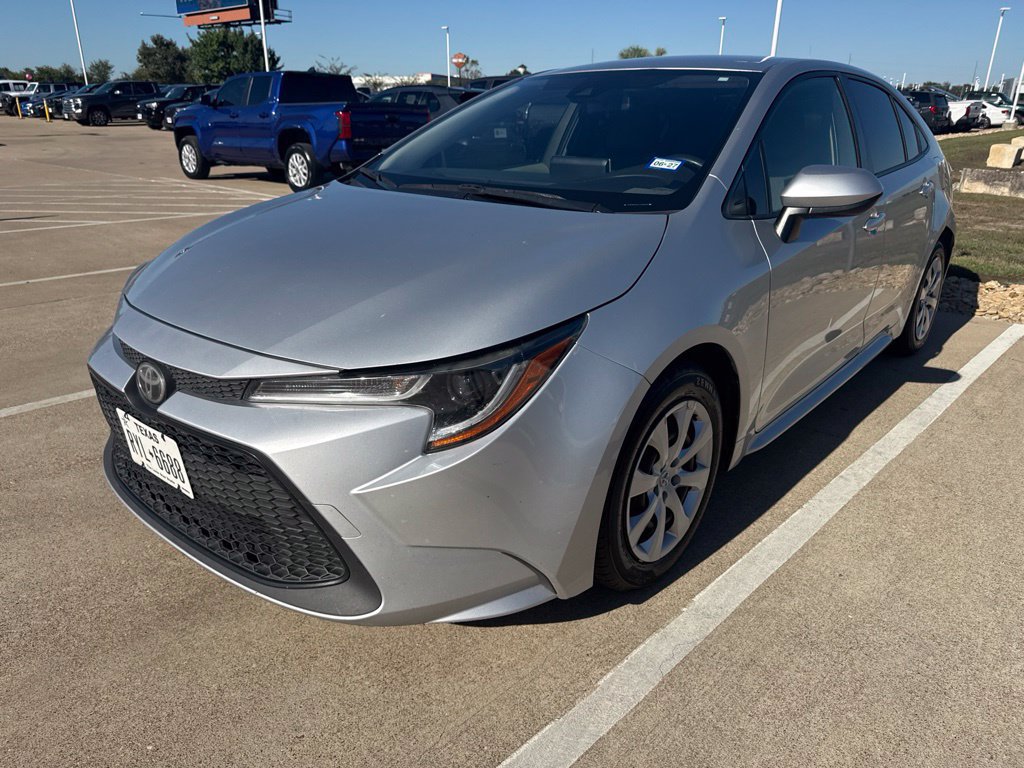 Used 2021 Toyota Corolla LE FWD image 5