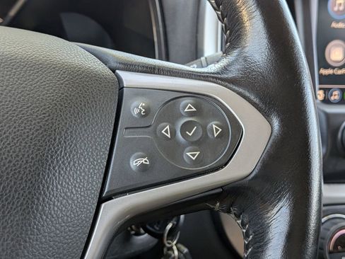 Used 2022 Chevrolet Colorado LT w/ Luxury Package image 32