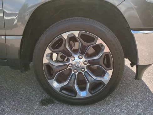 Used 2020 RAM 1500 Big Horn RWD image 11