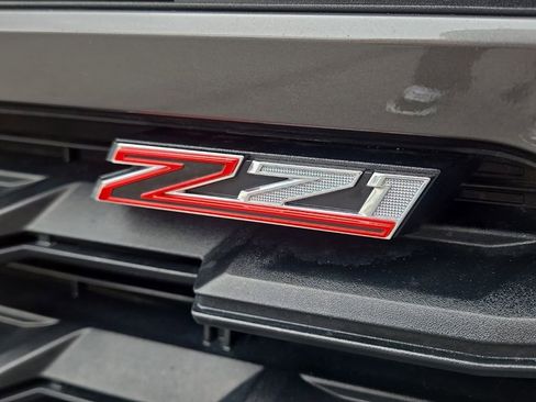 Used 2021 Chevrolet Colorado Z71 AWD/4WD image 10