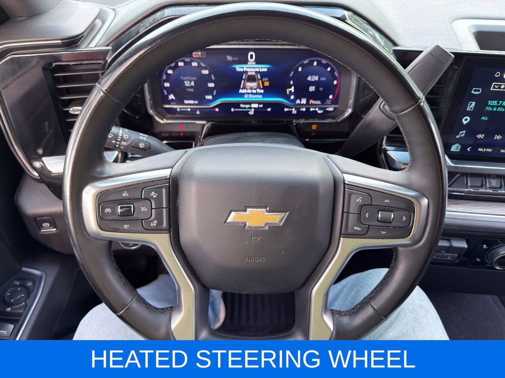 Used 2025 Chevrolet Silverado 2500 LT w/ Convenience Package AWD/4WD image 6