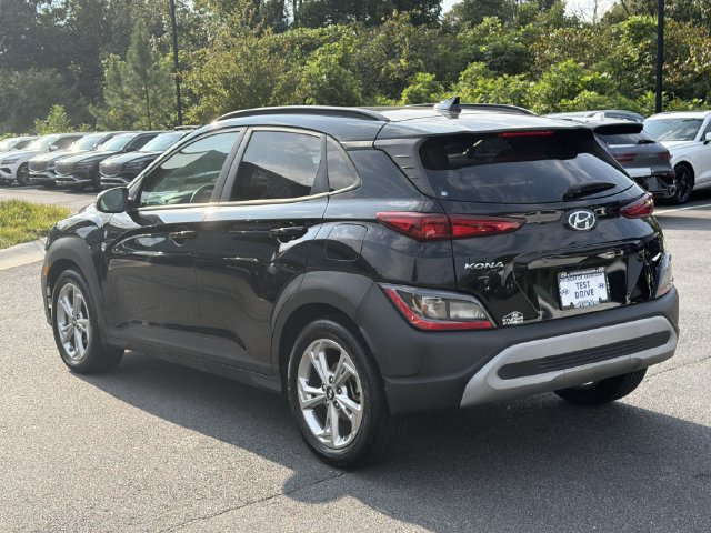 Used 2022 Hyundai Kona SEL w/ Convenience Package FWD image 7